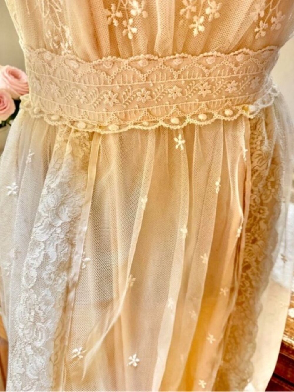 Romantic Cream Lace Bridal Gown with Sheer Overlay - Picture 5 of 8